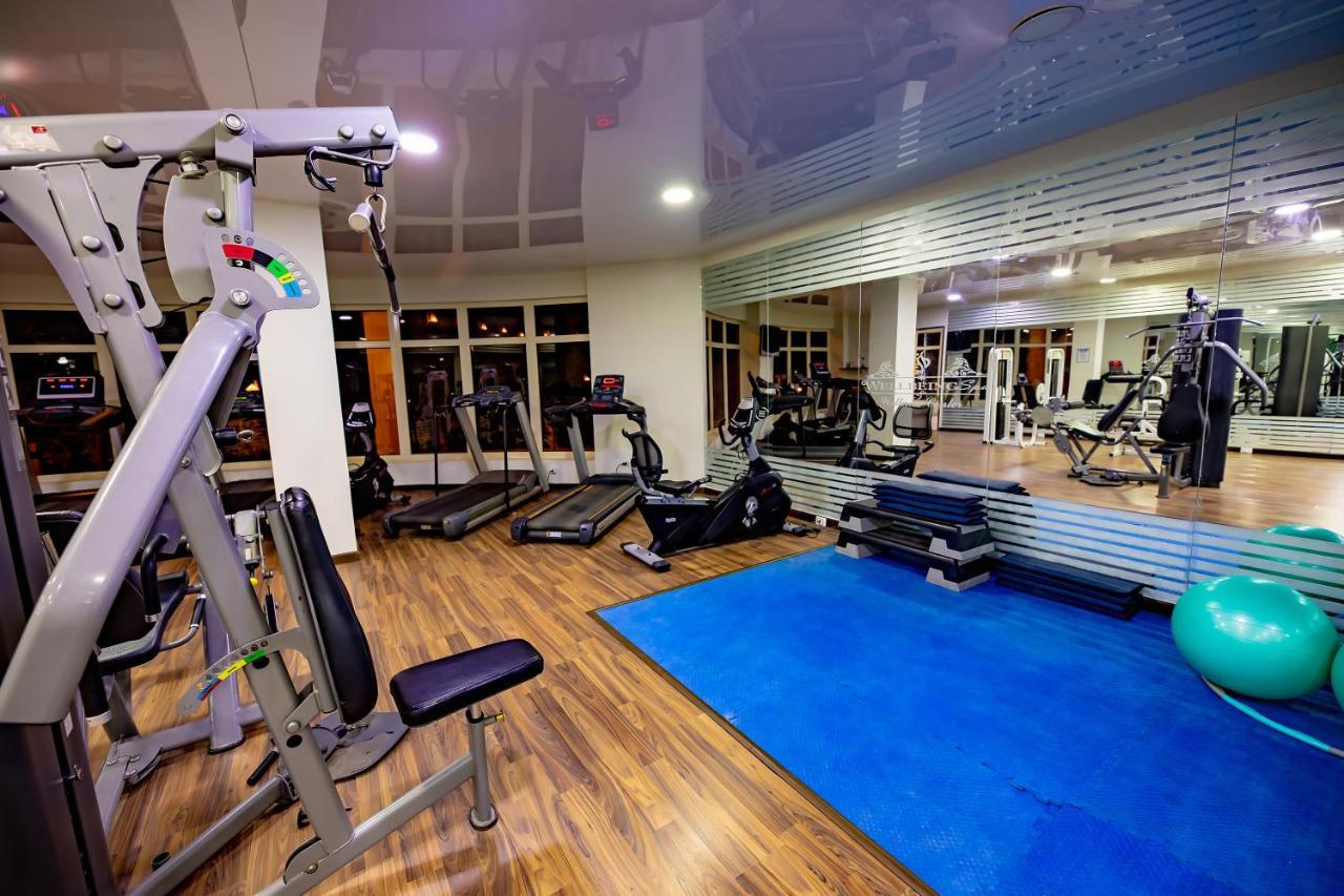 Prima Life Makadi Hotel Hurghada Exterior photo A gym in a hotel