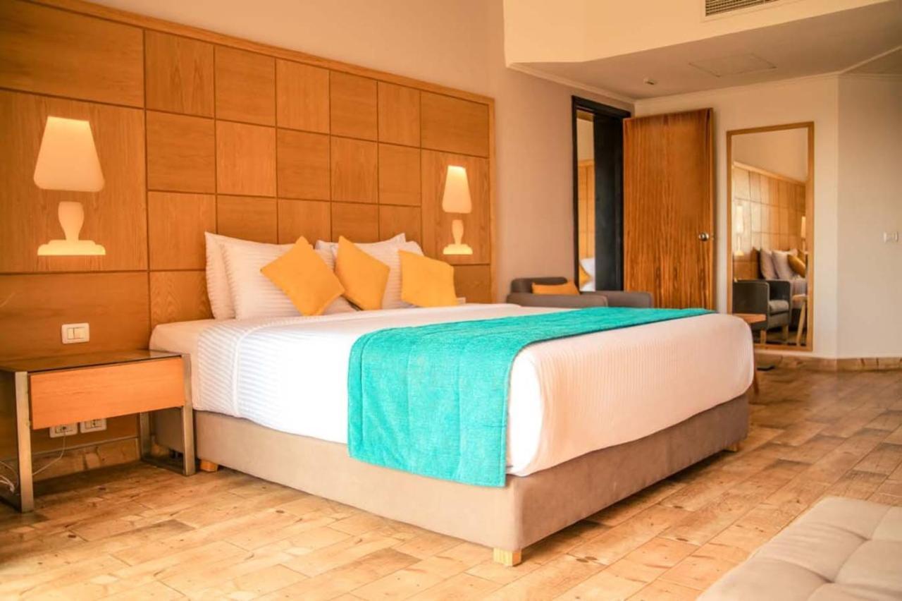 Prima Life Makadi Hotel Hurghada Exterior photo A bedroom at the hotel