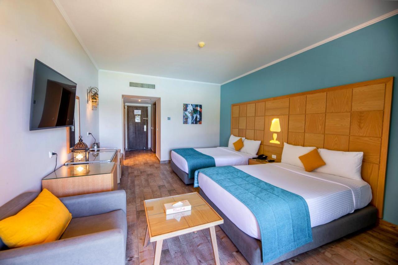 Prima Life Makadi Hotel Hurghada Exterior photo A room at the hotel