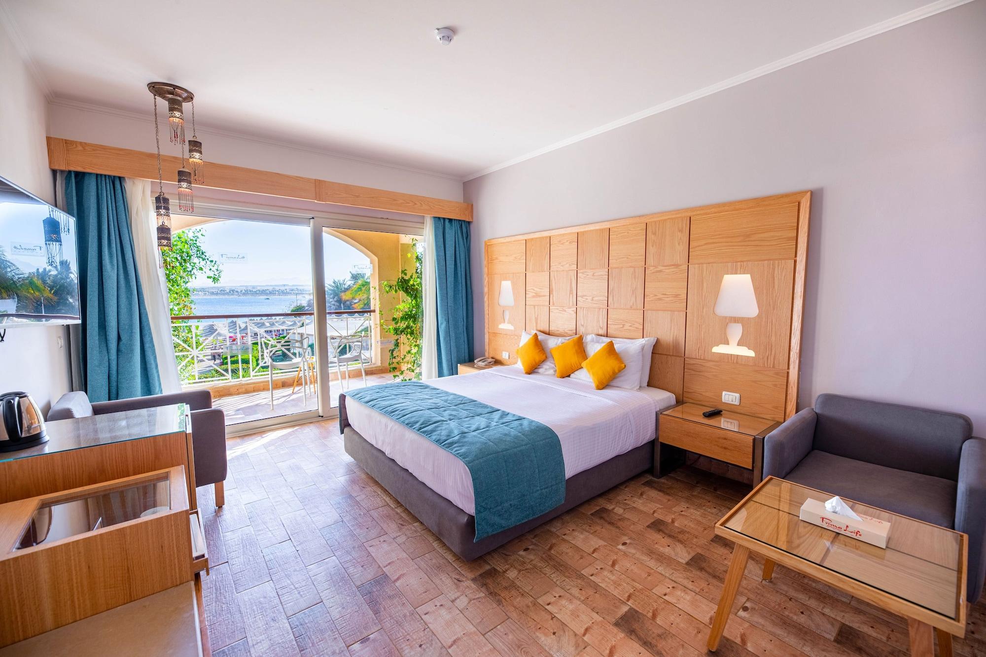 Prima Life Makadi Hotel Hurghada Exterior photo A room at the hotel