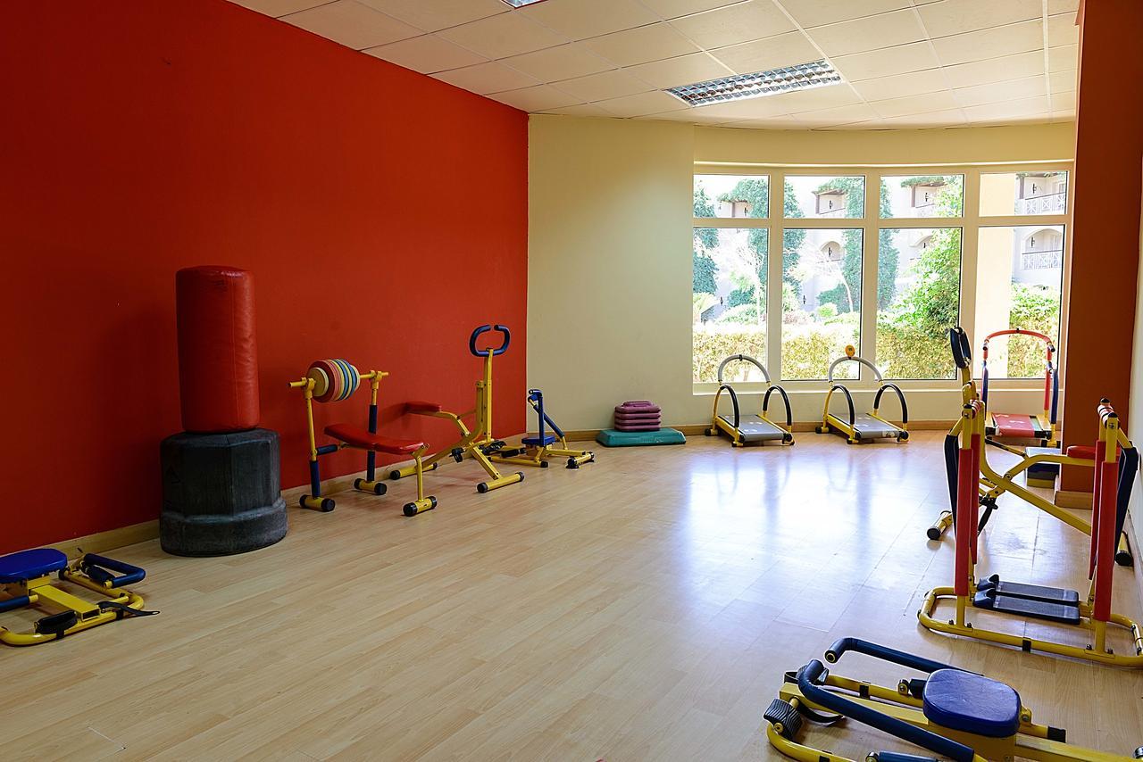 Prima Life Makadi Hotel Hurghada Exterior photo A typical gym